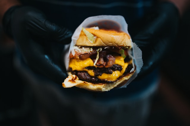smash burger with bacon and cheese