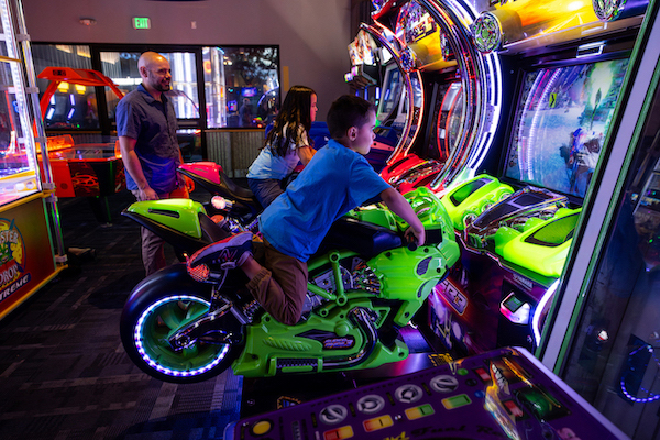Sun Mountain Fun Center arcade