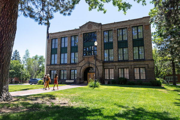 Deschutes Historical Museum