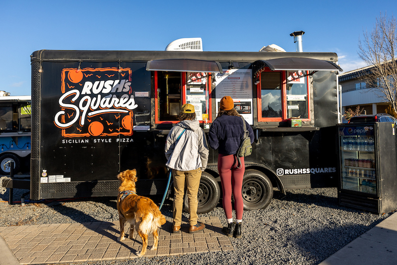 couple at rush's squares food truck