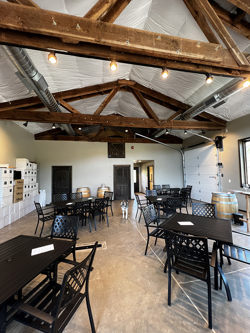 Oliver Springs Vineyard interior tasting room