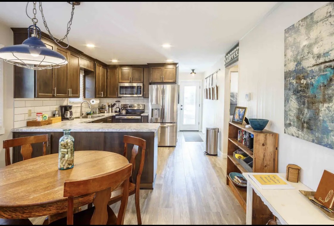 The Fox Bungalow dining area and kitchen