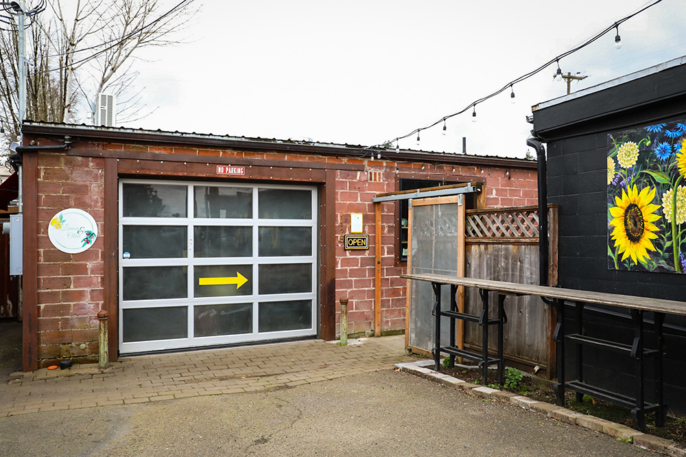 Lemon and Olive Exterior