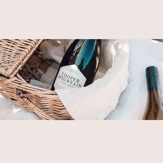 Cooper Mountain Vineyard Picnic